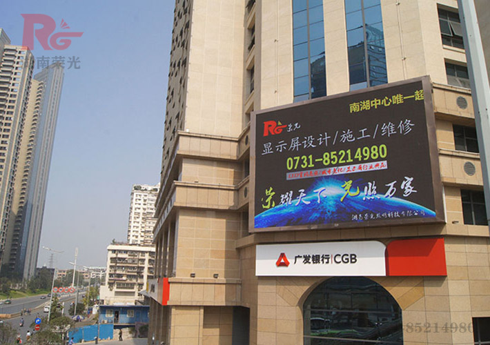 �L(zh��ng)ɳ����LED�������b ȫ�ʑ����@ʾ���S������ʩ��