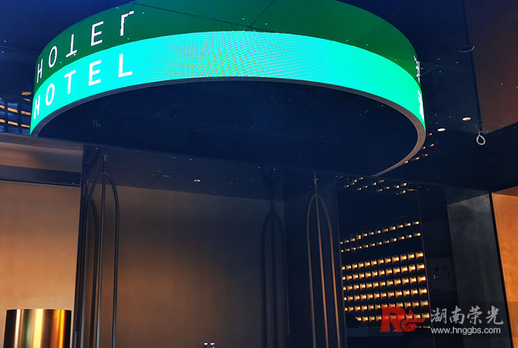 �L(zh��ng)ɳ�Ƶ�����LED�@ʾ�����ƻ����� �@ʾ���S��