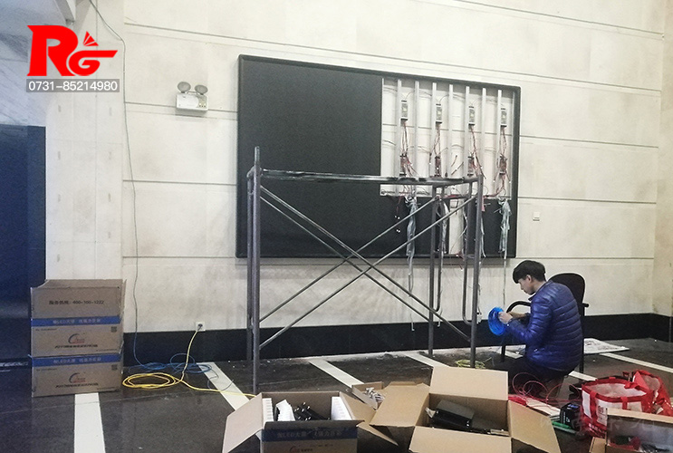 �L(zh��ng)ɳLED�@ʾ��