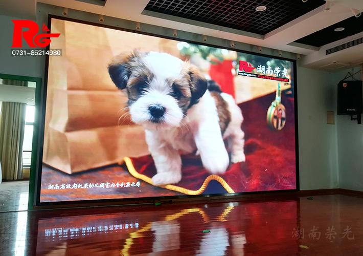 �L(zh��ng)ɳLED�@ʾ��