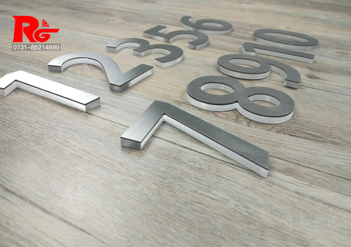 �Lɳ���P���