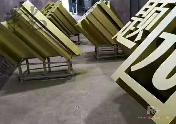 �Lɳ���P䓿�����