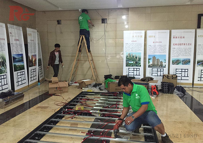 �L(zh��ng)ɳ�@ʾ��