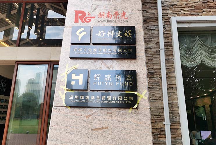 �Lɳ���R��