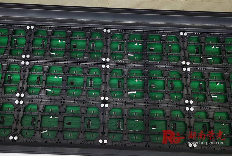 �҃�P3.5��ɫ��